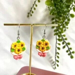 ⭐️❤️ FREE Bouquet Flower Daisy Bow Hipster Chic Plant Drop Artsy Chic Earrings
